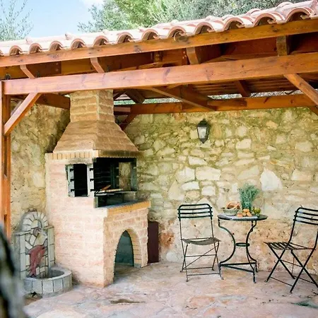 Vakantiehuis Jasmin & Olives Comfortable Perama (Crete)